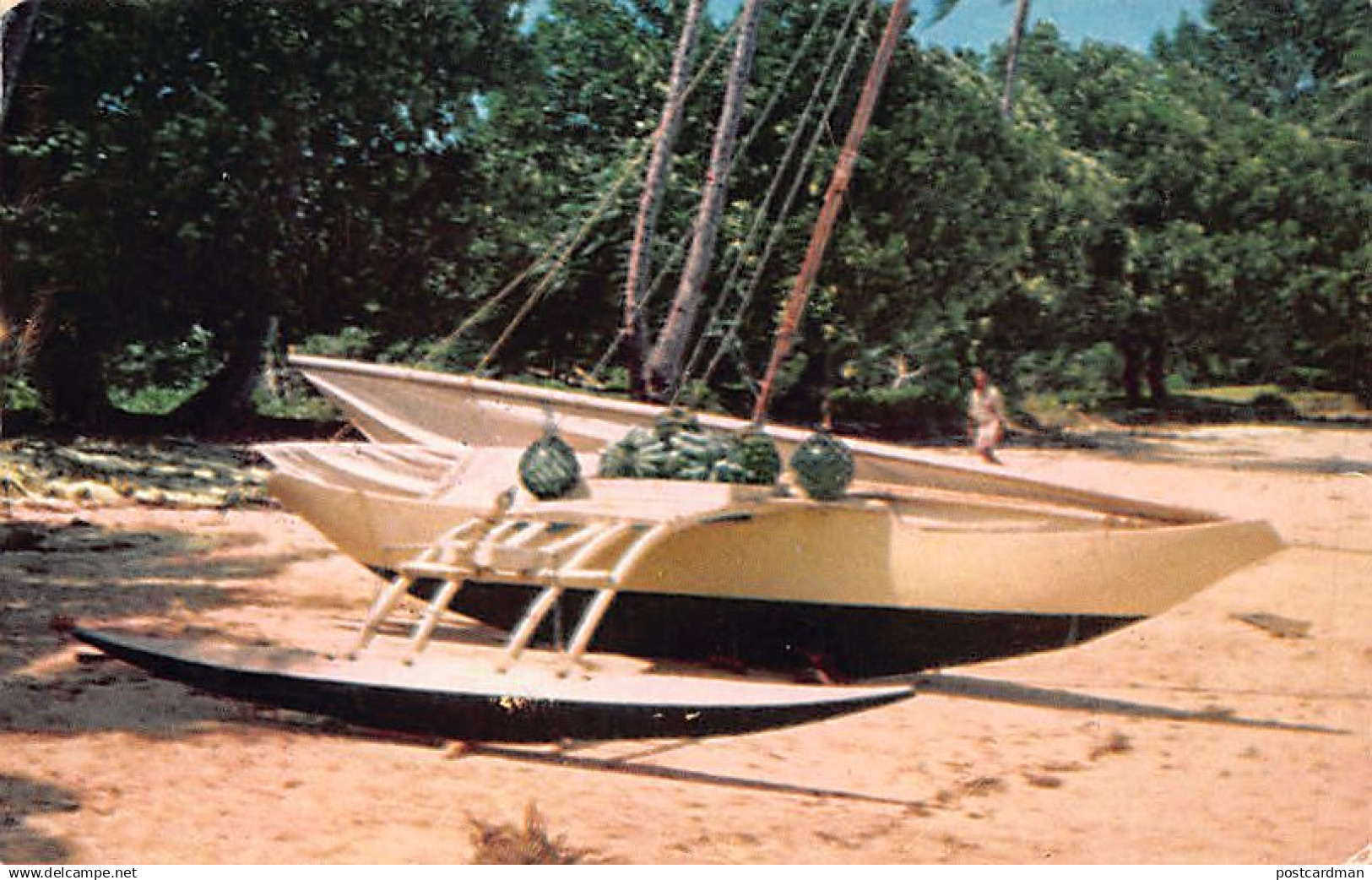 Micronesia - Marshall Islands - Native outrigger canoe on Ebeye Island, Kwajalein Atoll - Publ. Kwajkard