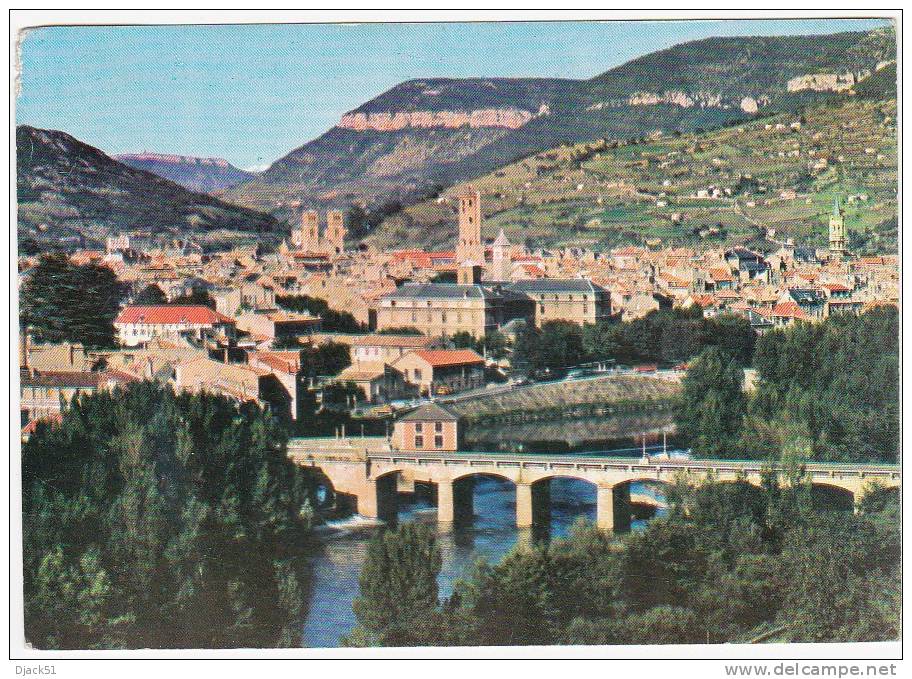 MILLAU (Aveyron) - Vue générale  - 1965