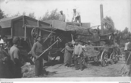 MOLDAVIE - KISHINEV - Batteuse - carte photo - voyagée  -  superbe -  (Mol-01)