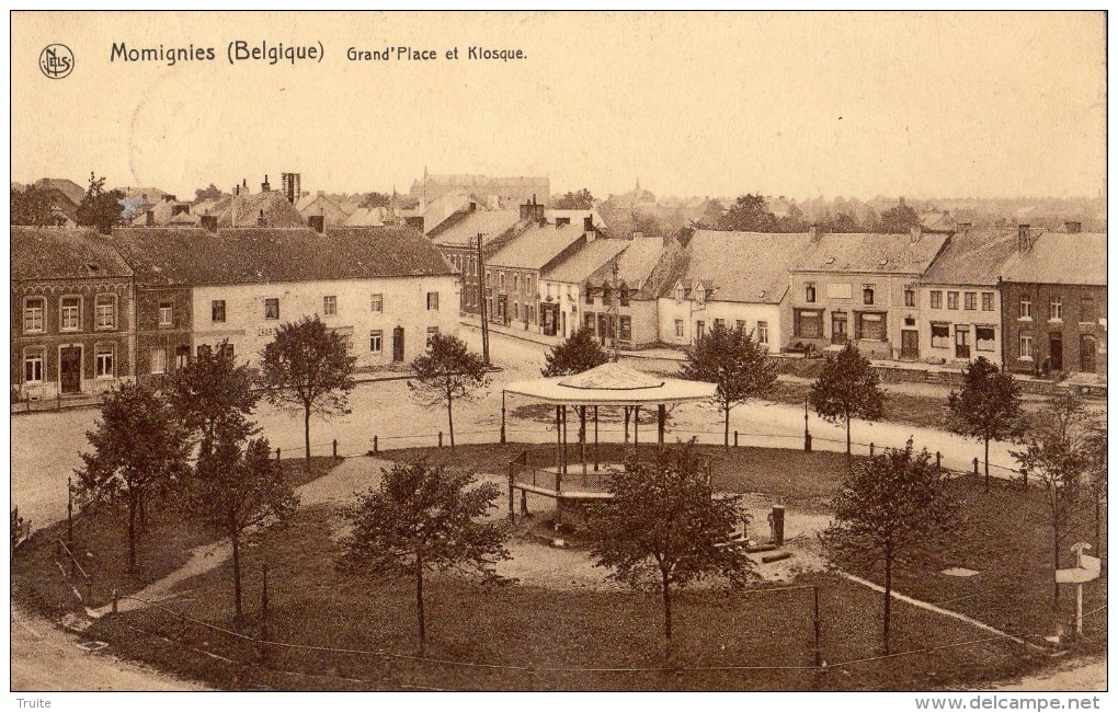 MOMIGNIES GRAND'PLACE ET KIOSQUE