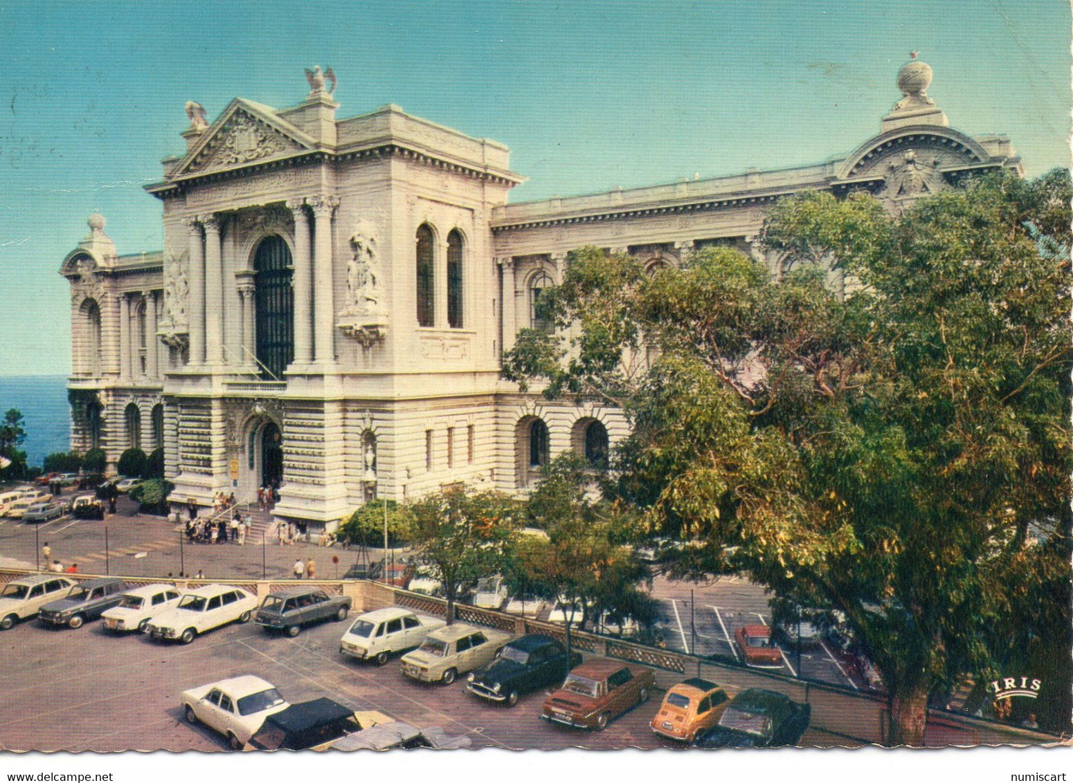 Monaco animée le Musée Océanographique voitures