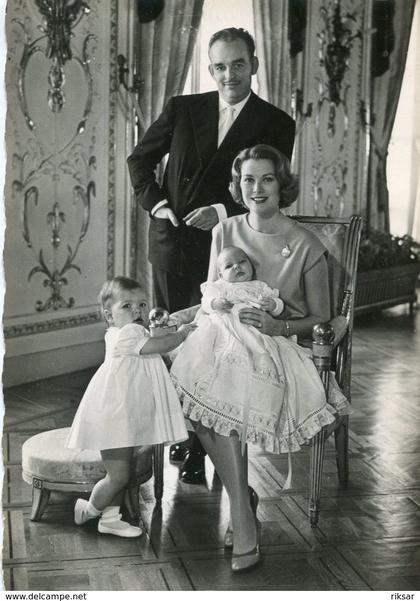 MONACO(FAMILLE ROYALE)