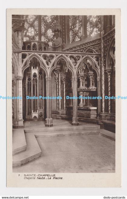 C020474 Sainte Chapelle. Chapelle Haute. La Piscine. Monuments Historiques du Gr