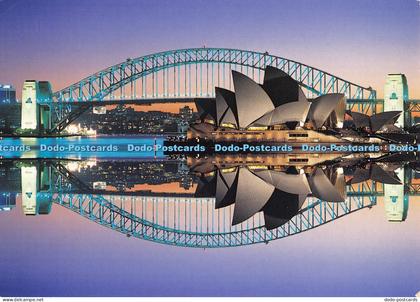 D000727 Sydney. New South Wales. Australia. Sydney Opera House and Harbour Bridg