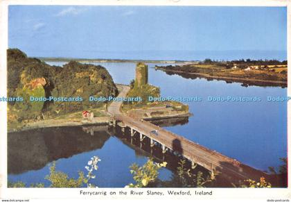 D026913 Ferrycarrig on the River Slaney. Wexford. Ireland. Cardall