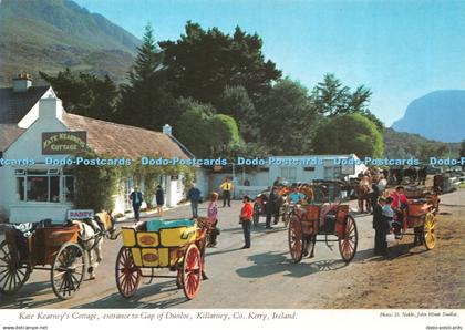 D037280 Ireland. Co. Kerry. Killarney. Kate Kearney Cottage. entrance to Gap of