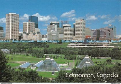 D096361 Canada. Alberta. Edmonton. Alberta Color Productions. John Sutton