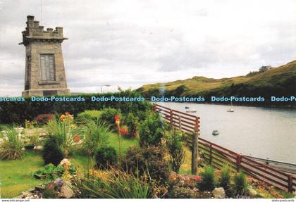 D155987 Scotland. The Tarbert Memorial. Sue Anderson