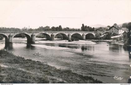 PC30199 Pont du Chateau. Le Pont sur l Allier. Macon. RP