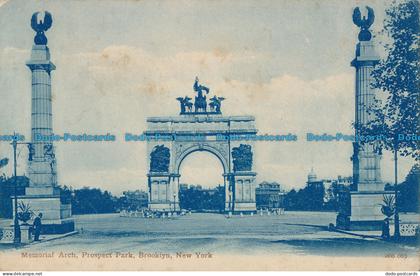 R030962 Memorial Arch. Prospect Park. Brooklyn. New York. Valentine