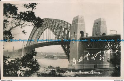 R048328 Greetings from Sydney. Harbour Bridge. Sydney. Mowbray
