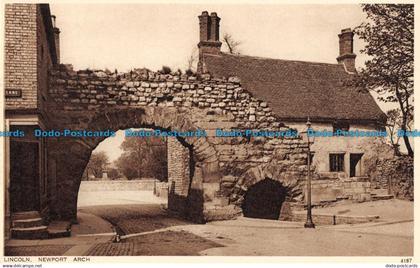 R090155 Lincoln. Newport Arch. Photochrom