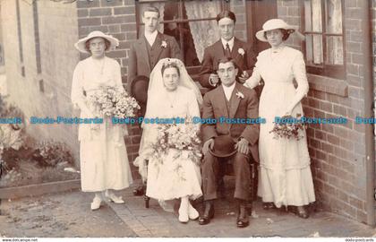 R095467 Old Postcard. Wedding Photo