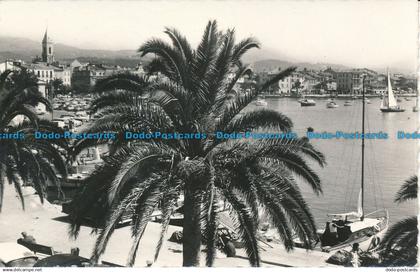 R102748 Sanary Sur Mer. Le Port