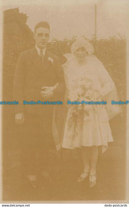 R111359 Old Postcard. Wedding Photo