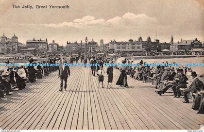 R365998 Great Yarmouth The Jetty Postcard