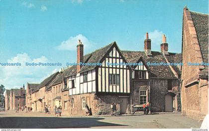 R483018 Wiltshire A Beautiful Wiltshire Village Plastichrome W R Bawden