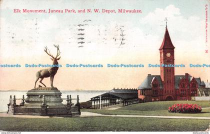 R507173 Milwaukee Elk Monument Juneau Park and N W Depot E C Kropp 1911