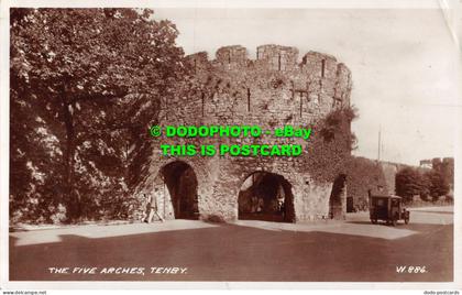 R509424 Tenby. The Five Arches. RP