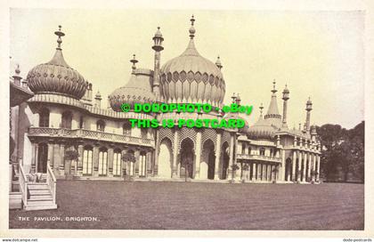 R560699 Brighton. The Pavilion. Brighton Palace Series