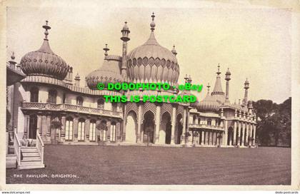 R561925 Brighton. The Pavilion. The Brighton Palace Series