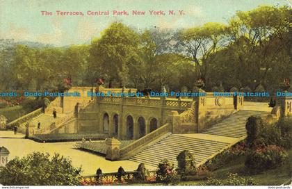 R651416 New York. Central Park. The Terraces