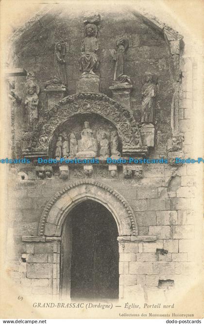 R657219 Grand Brassac. Dordogne. Eglise. Portail Nord. Collections des Monuments