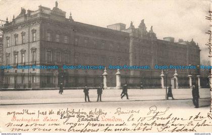 R665752 London. Buckingham Palace. 1902