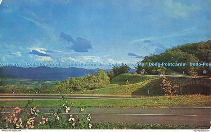 R683649 VA. Blue Ridge of Virginia From The Junction of Skyline Drive. Valley Ne