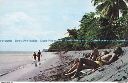 R727142 West Indies Dominica Mero Beach Natural Color Publishers