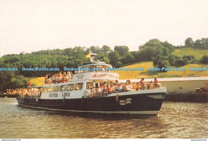 D052068 Cardiff Castle. River Link. Dart Pleasure Craft. Phil Densham. Seapost C