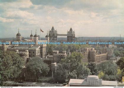 D087487 Tower of London. The Tower and Tower Bridge from the Port of London Auth