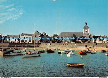 D097169 3555. Piriac Sur Mer. Vue sur le Quai et lEglise prise de la jetee. S.P.