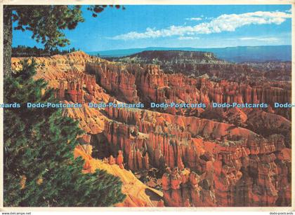 D158188 Utah. Boat Mesa and the Queen Garden. Bryce Canyon National Park. George