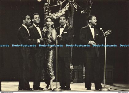 D184458 The Platters. Camden Graphics. Harry Hammond. 1959