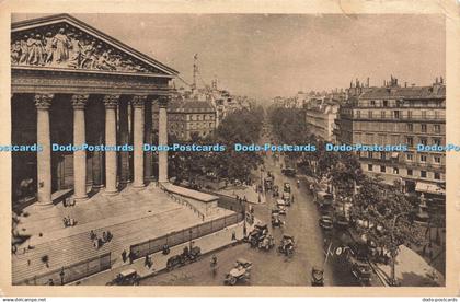 R202830 Paris En Flanant La Madeleine et le Boulevard de la Madeleine Yvon