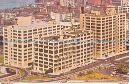 R316502 Watchtower Printing Plant in Brooklyn Postcard