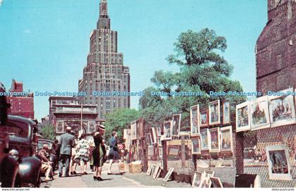 R382784 640 Outdoor Art Gallery at Greenwich Village Showing Washington Arch and