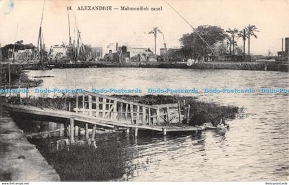 R428102 14 Alexandrie Mahmoudieh canal P Coustoulides Alexandrie Egypte