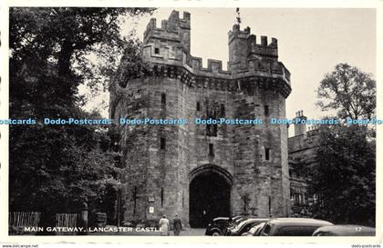 R456995 Main Gateway Lancaster Castle