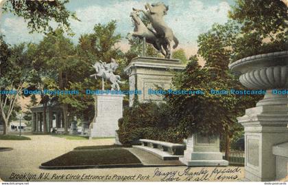 R632682 N. Y. Brooklyn. Park Circle Entrance to Prospect Park. The Hugh C. Leigh