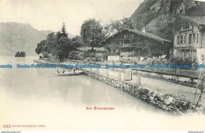 R652232 Am Brienzersee. Photoglob