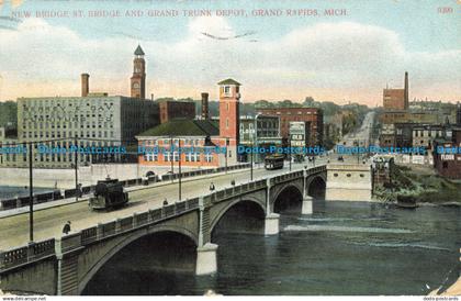 R661765 Mich. New Bridge St. Bridge and Grand Trunk Depot. Grand Rapids. Will. P