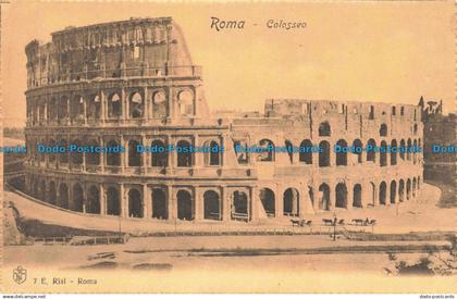 R672446 Roma. Colosseo. E. Risi