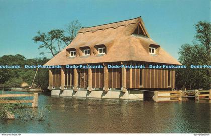 R683094 Norfolk. Norfolk Naturalists Trust. Broadland Conservation Centre. Jarro