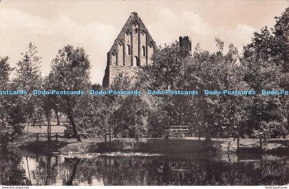 R695139 Kalbe. Milde. Burggraben und Ruine. Veb Bild und Heimat