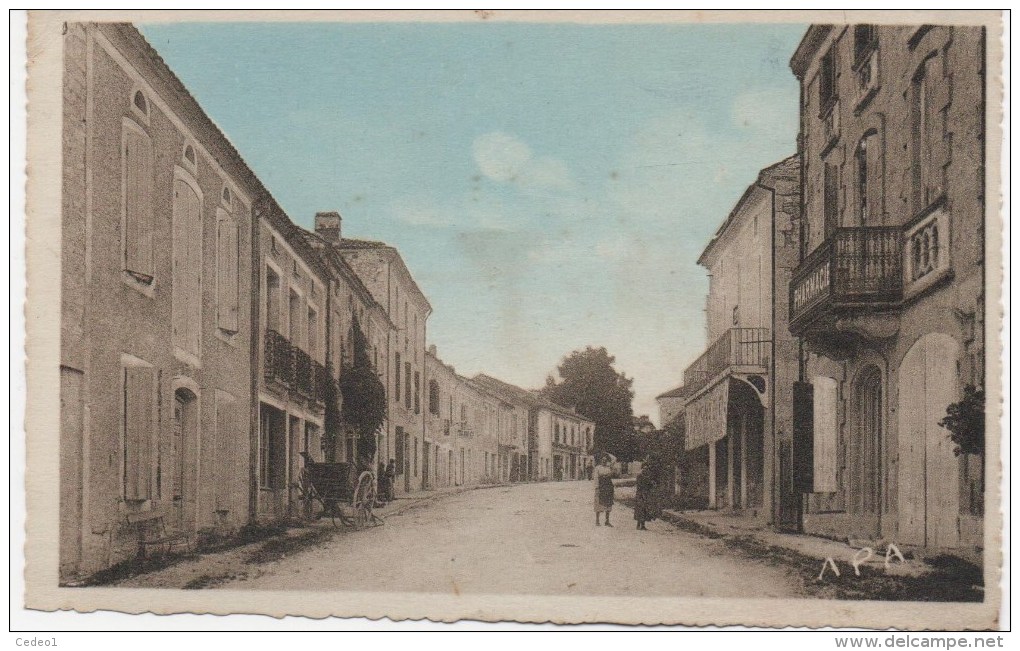 MONTAIGU DE QUERCY   AVENUE DE TOURNON