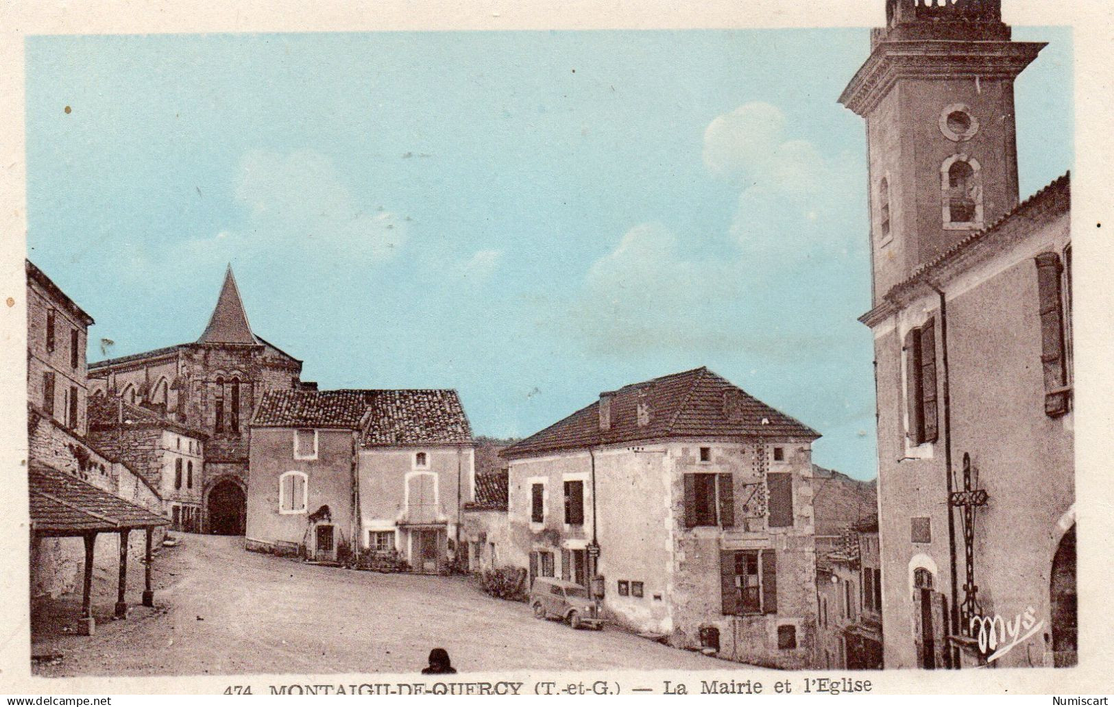 Montaigu-de-Quercy Mairie Eglise voiture