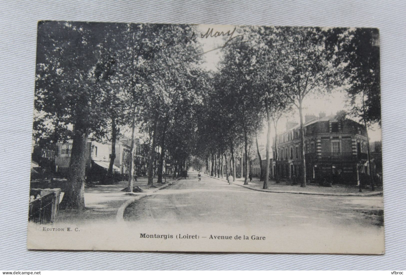 Montargis, avenue de la gare, Loiret 45