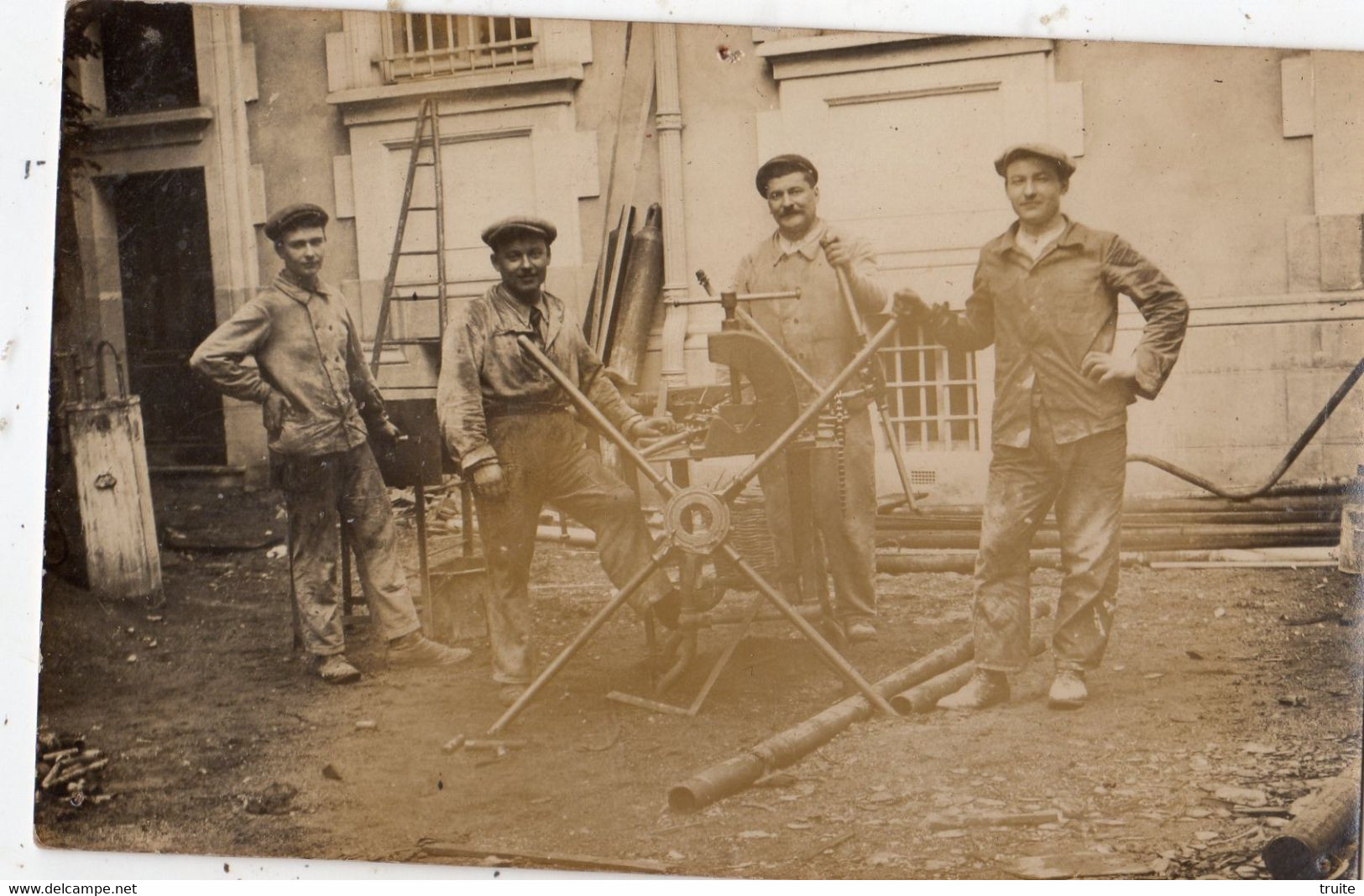 MONTLUCON ? USINE D'ARMEMENT CARTE PHOTO